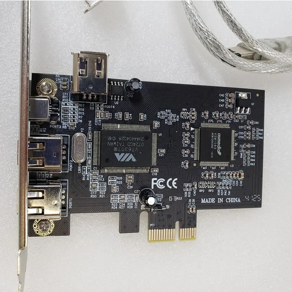 PCI Express FireWire 400 (IEEE 1394a) PCIe Expansion Card - VIA VT6307 Chipset